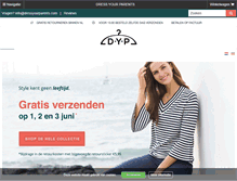Tablet Screenshot of dressyourparents.com